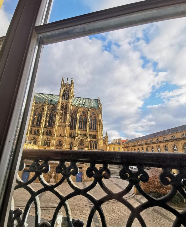 Hotel De La Cathedrale Metz Exterior photo